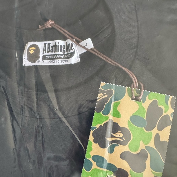 BAPE X ASSC TEE #2 M New with tags size Large - Picture 6 of 7